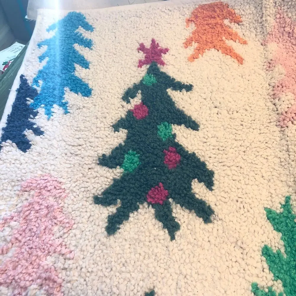 Wondershop NEW Multicolor Christmas Tree Bath Rug 17x24